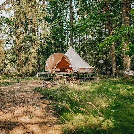 Glamping Cernicka Obora Luxury tent