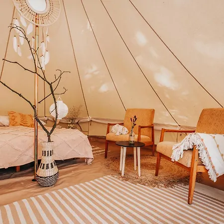 Glamping Cernicka Obora Luxury tent Sudomerice u Bechyne