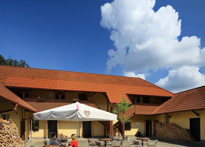 Luksusowy namiot Glamping Cernicka Obora *
