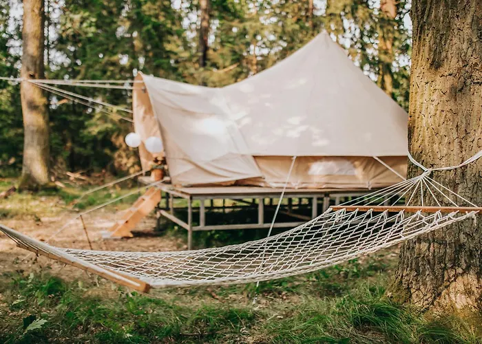 Glamping Cernicka Obora Luksusowy namiot
